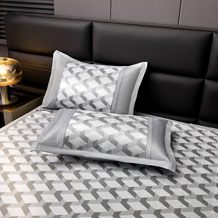 91家纺网 家纺一手货源 找家纺 全季家居 2025新款5A抗菌3D立体冰柔凉感冰丝席 菱形-银灰 床席款