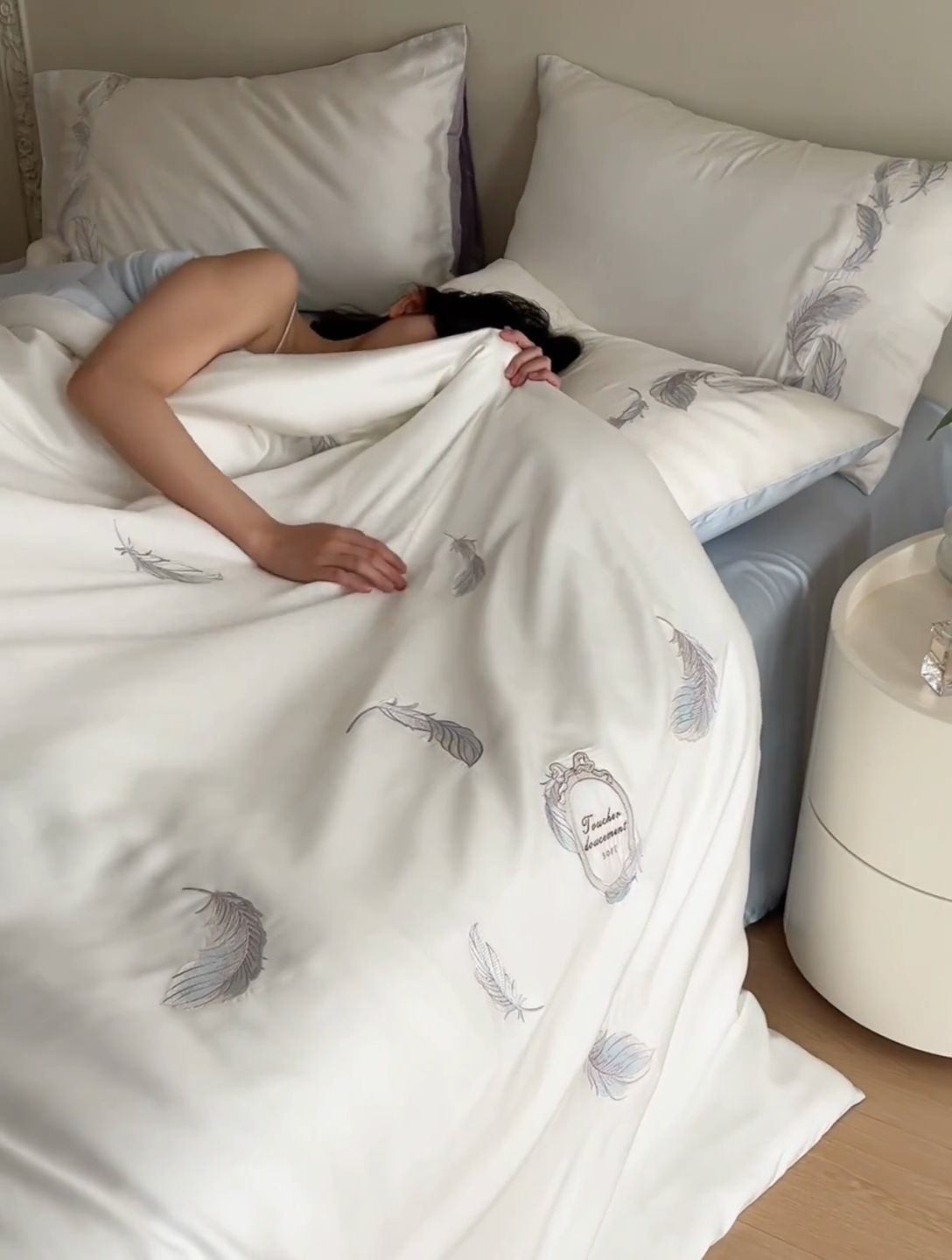 91家纺网 家纺一手货源 找家纺 （总）初拾 2025新款60支奥地利进口兰精天丝四件套-岛羽