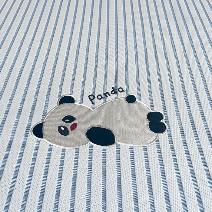 91家纺网 家纺一手货源 找家纺 炫拼  2025新款A类凉豆豆提花条纹卡通刺绣床笠席三件套 趴趴睡