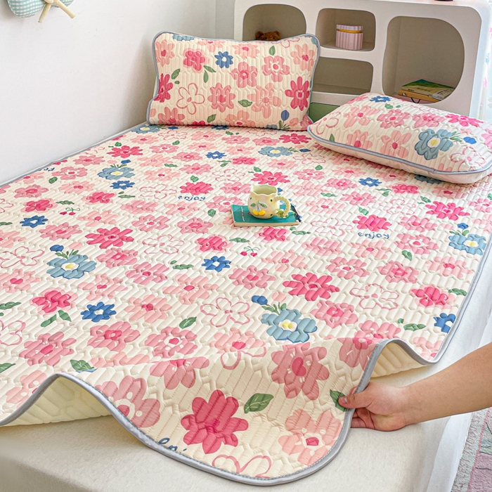 91家纺网 家纺一手货源 找家纺 贝扬思家纺 2025新款亲肤舒适可爱乳胶凉席席子系列 半纸恋章