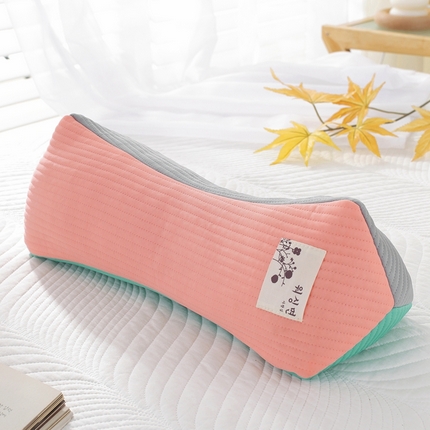 91家纺网 家纺一手货源 找家纺 （总）温蔓2025新款TW条纹三角拼接枕