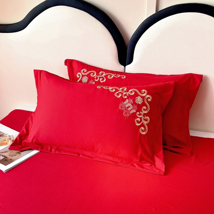 91家纺网 家纺一手货源 找家纺 2025新款100支150克双面长绒棉婚庆绣花四件套 喜韵佳缘