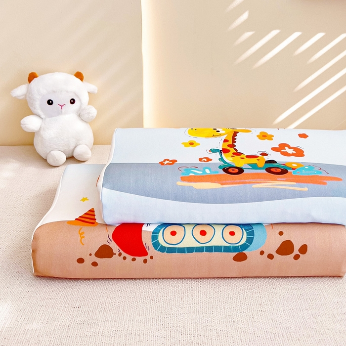 91家纺网 家纺一手货源 找家纺 梵赫 2025新款全棉A类儿童针织棉记忆枕（可拆卸） 快乐长颈鹿 单枕套