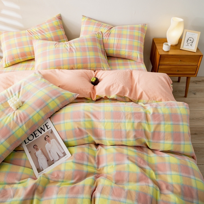 91家纺网 家纺一手货源 找家纺 2025新款A类色织水洗棉单被套 弗暖粉黄