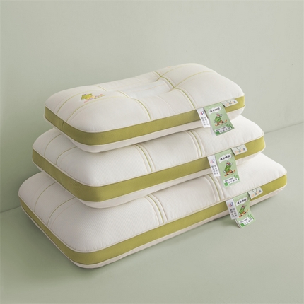 麦肯锡 滑板熊决明子亲子枕终版 米黄  30x50cm/只