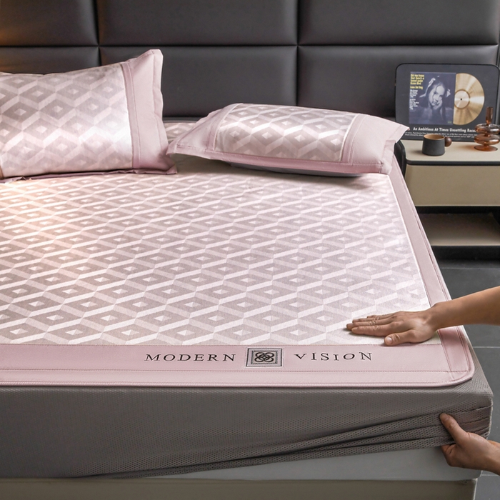 91家纺网 家纺一手货源 找家纺 全季家居 2025新款5A抗菌3D立体冰柔凉感冰丝席 格调-淡粉 床笠款