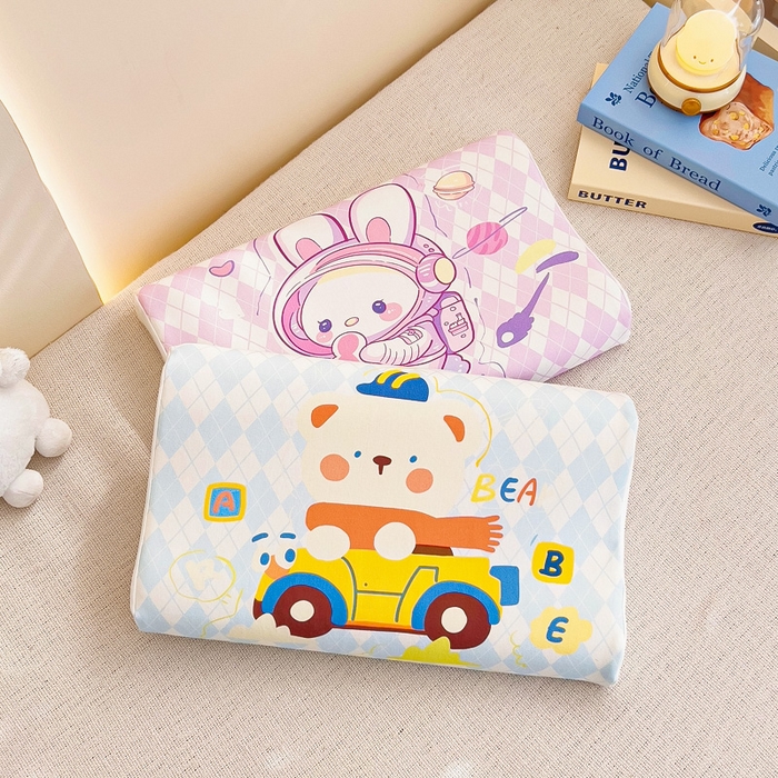 91家纺网 家纺一手货源 找家纺 梵赫 2025新款全棉A类儿童针织棉记忆枕（可拆卸） 滴滴熊 单枕套