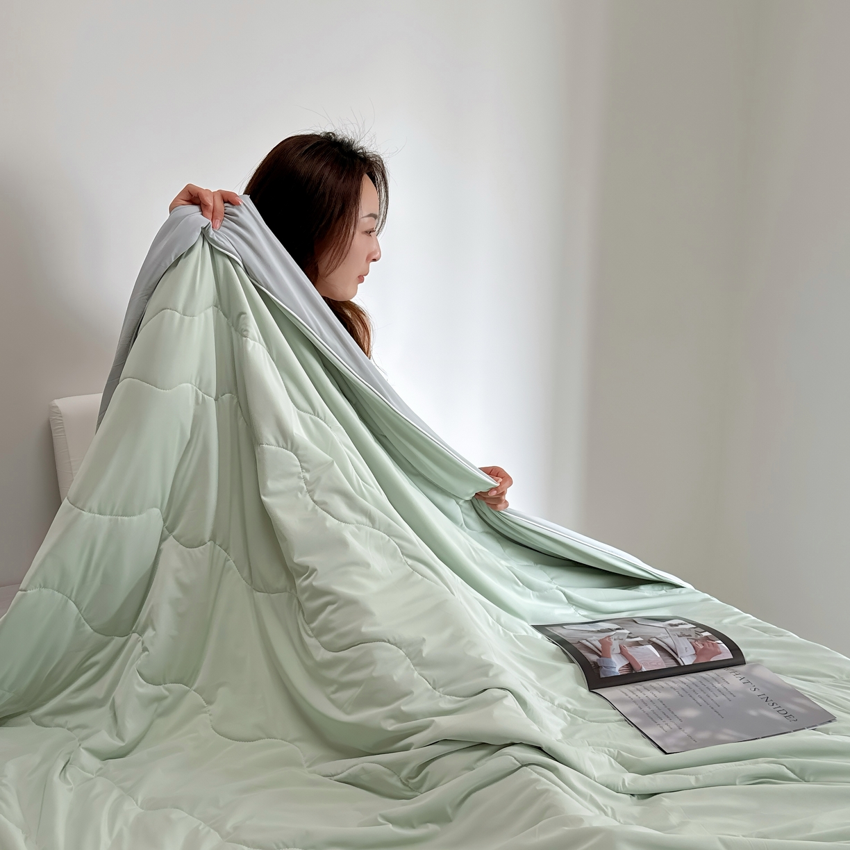 91家纺网 家纺一手货源 找家纺 兜米 2025夏季玻尿酸凉感冰皮被夏凉被空调被 海青拼灰色