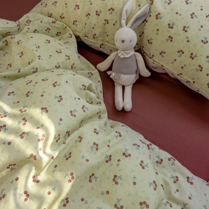 91家纺网 家纺一手货源 找家纺 塔塔家居  2025新款全棉纯棉双层纱床单床笠单品 小樱桃