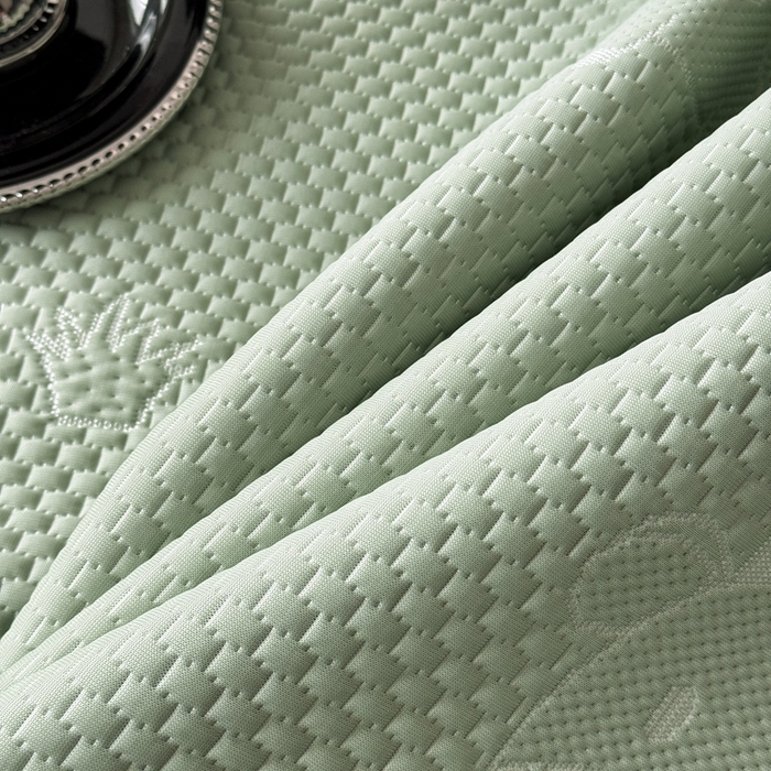 91家纺网 家纺一手货源 找家纺 卡罗兰 2025新款PE提花冰丝凉席凉豆豆床单床笠款凉席-奶牛款 绿色