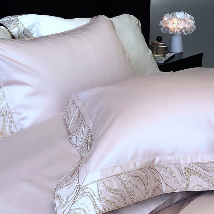 91家纺网 家纺一手货源 找家纺 馨蕊家居 2025新款100s高奢典藏简约全棉系列四件套-棉水漾 水漾-初夏粉