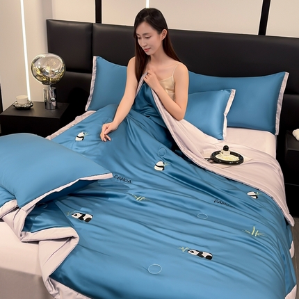 91家纺网 家纺一手货源 找家纺 （汇总）雨洋家纺 2025新款清凉舒适水洗冰丝刺绣夏被四件套
