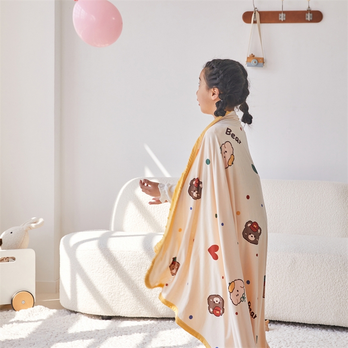 91家纺网 家纺一手货源 找家纺 艾佳宝贝 2025新款A类针织豆豆儿童多功能宿舍午睡安抚盖毯 爱心波点熊-盖毯