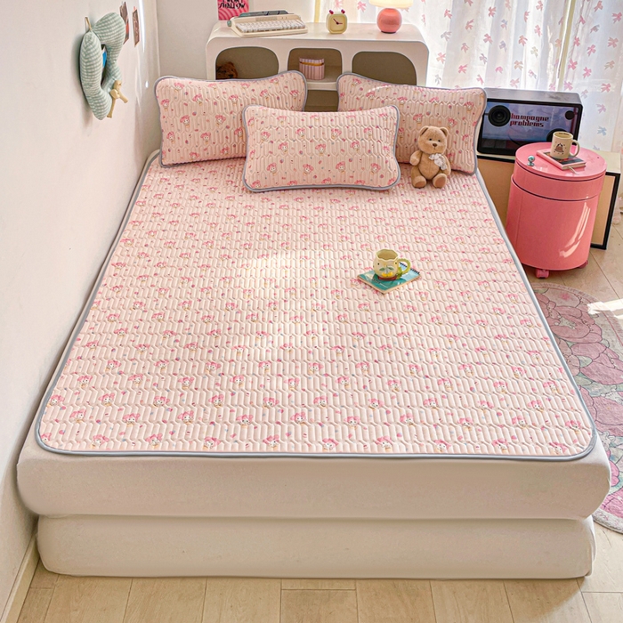 91家纺网 家纺一手货源 找家纺 贝扬思家纺 2025新款亲肤舒适可爱乳胶凉席席子系列 猫咪豆豆