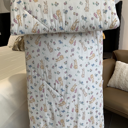 91家纺网 家纺一手货源 找家纺 （总）奈萝家纺 2025新款冰皮凉感丝夏被空调被