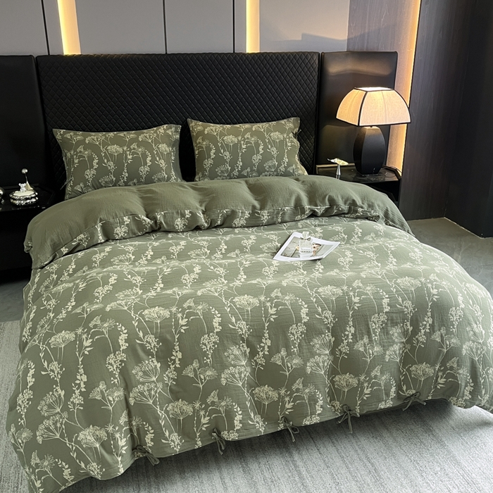 91家纺网 家纺一手货源 找家纺 鲁爱家纺供货 2025新款全棉色织双层纱系带款四件套 云影-绿