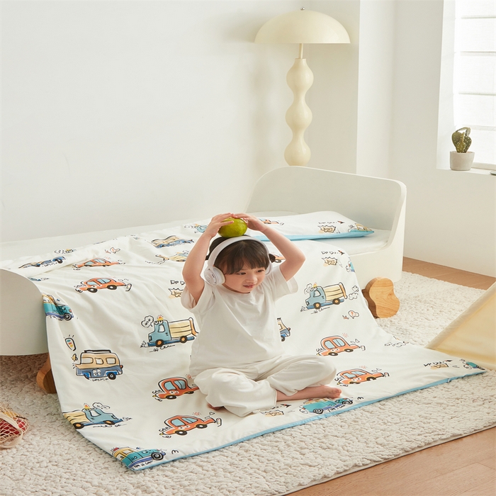 91家纺网 家纺一手货源 找家纺 艾佳宝贝 2025A类儿童全棉多功能单被套可拆式夏被四季被子 巴士汽车