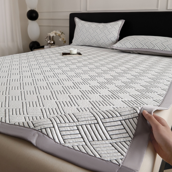 91家纺网 家纺一手货源 找家纺 2025新款韩国外贸爆款加厚PE中分子凉感豆豆软席 时空灰-床席款