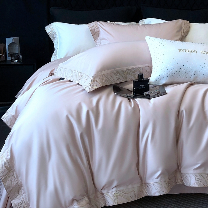 91家纺网 家纺一手货源 找家纺 馨蕊家居 2025新款100s高奢典藏简约全棉系列四件套-棉水漾 水漾-初夏粉