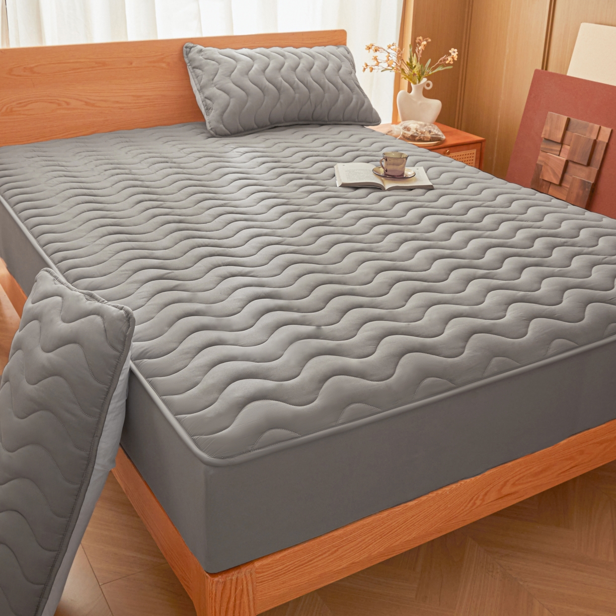 91家纺网 家纺一手货源 找家纺 初心家纺 2025新款原棉防水夹棉窗帘床护罩单件席梦思保护套防水床罩 深灰