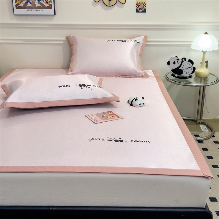 91家纺网 家纺一手货源 找家纺 （总）星座家纺 2025新款600D熊猫烫画冰丝凉席三件套