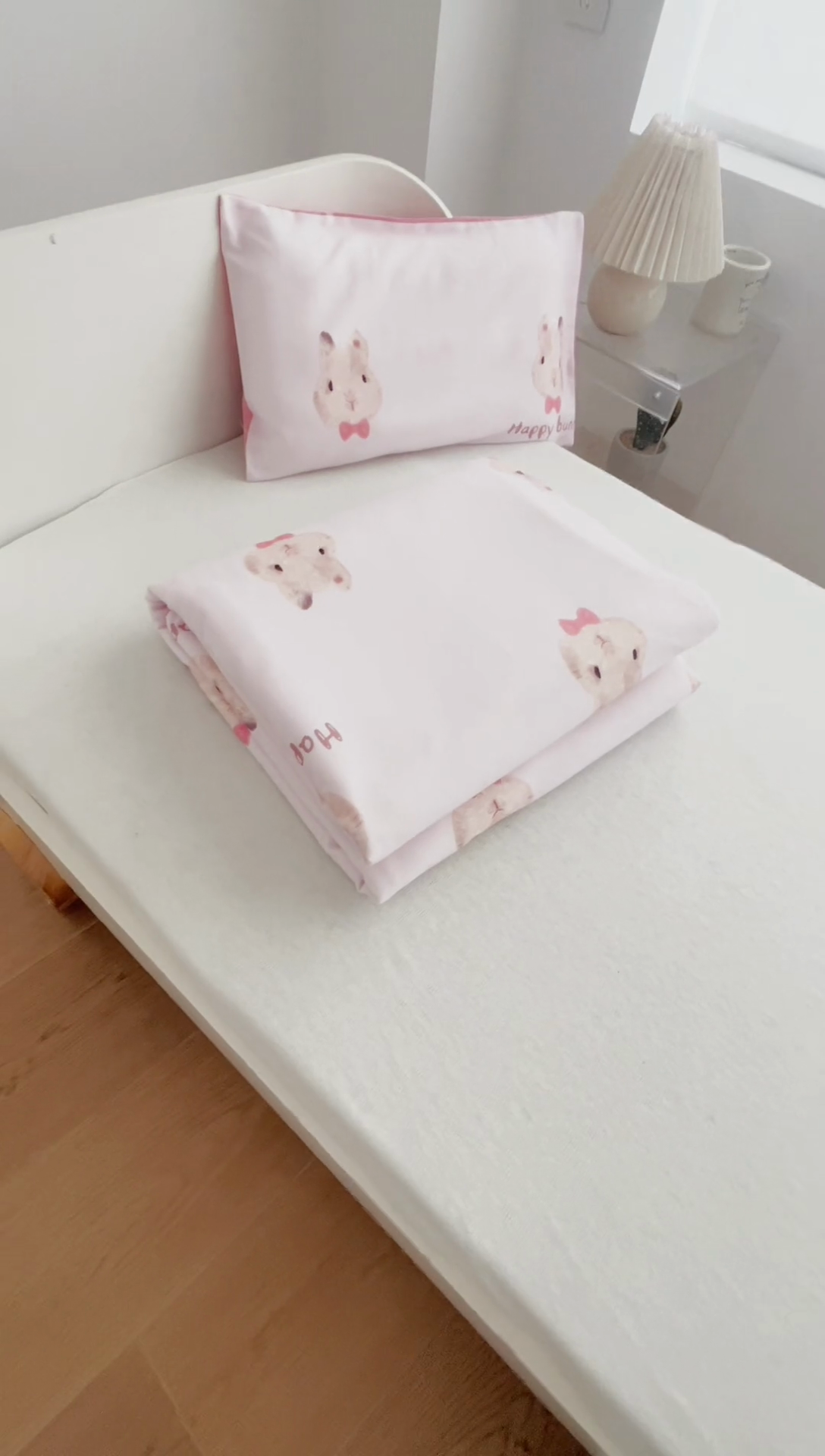 91家纺网 家纺一手货源 找家纺 艾佳宝贝 2025A类儿童全棉多功能单被套可拆式夏被四季被子 乖萌甜兔