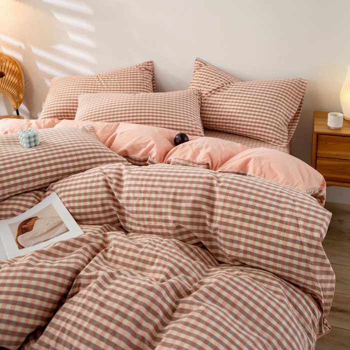 91家纺网 家纺一手货源 找家纺 2025新款A类色织水洗棉单被套 粉小格