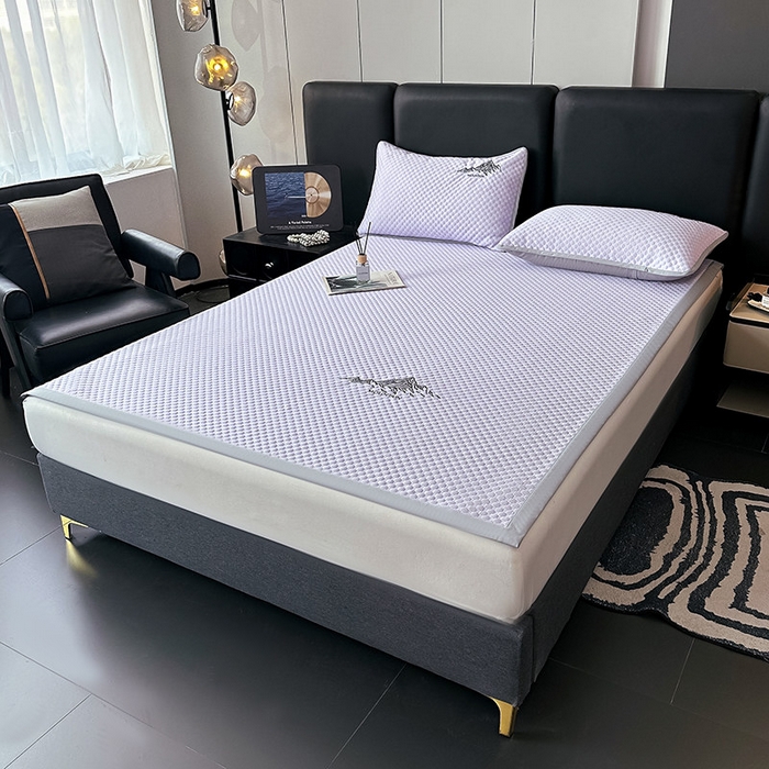 91家纺网 家纺一手货源 找家纺 澳梵家居 2025新款PE中分子A类凉感豆豆刺绣软凉席 冰川-紫