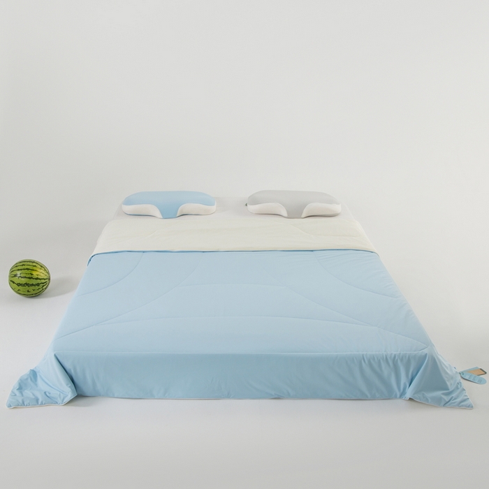 91家纺网 家纺一手货源 找家纺 佳居缘 2025新款锦氨冰川凉感冰菓裸感被 天空蓝