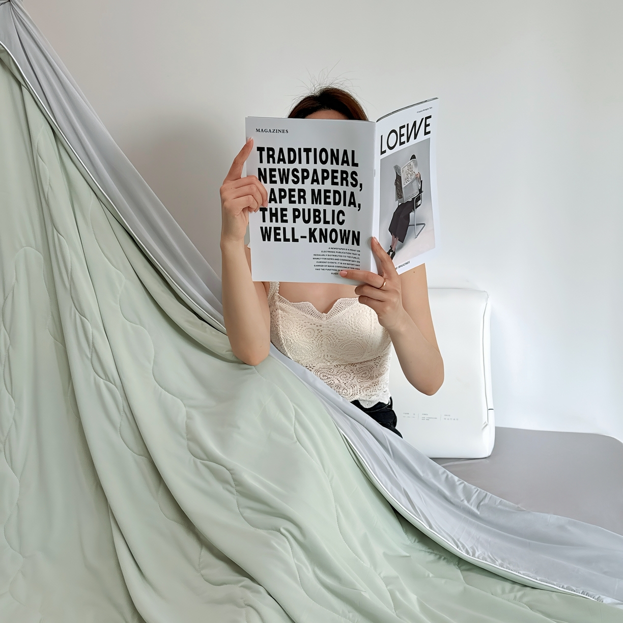 91家纺网 家纺一手货源 找家纺 兜米 2025夏季玻尿酸凉感冰皮被夏凉被空调被 海青拼灰色