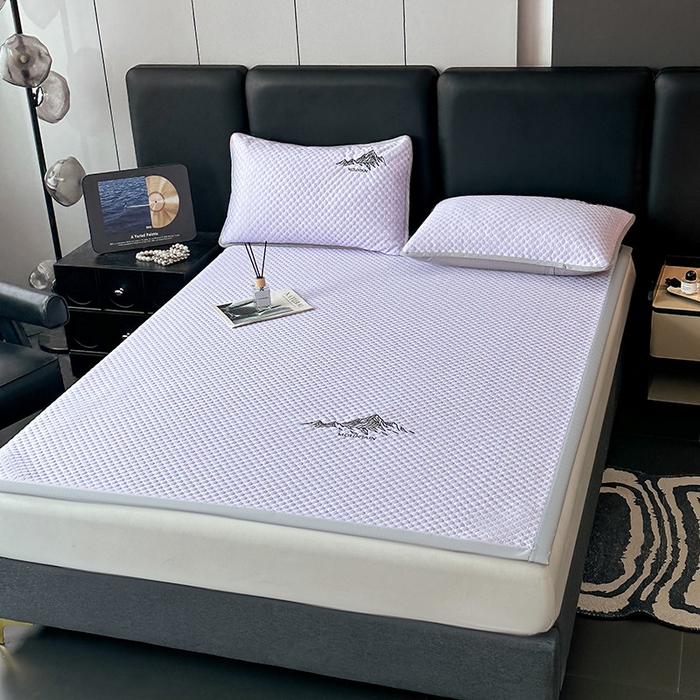 91家纺网 家纺一手货源 找家纺 澳梵家居 2025新款PE中分子A类凉感豆豆刺绣软凉席 冰川-紫