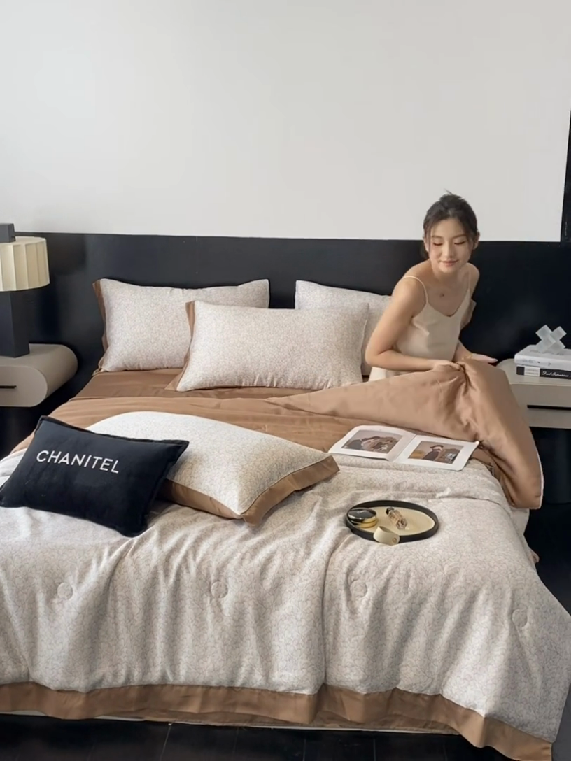 91家纺网 家纺一手货源 找家纺 本制 2025新款水洗真丝印花夏被夏凉被空调被 暮色织语+摩卡棕