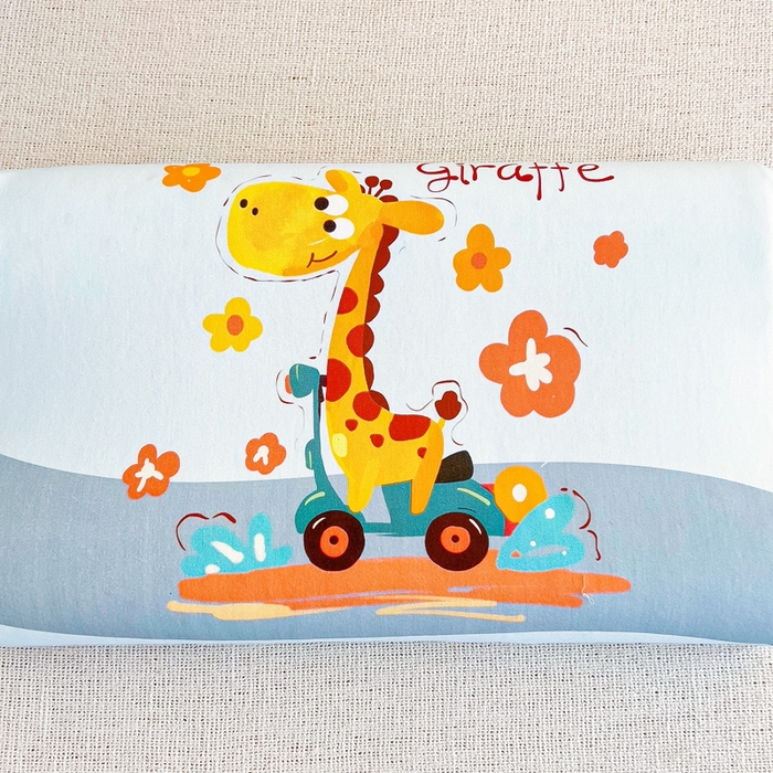 91家纺网 家纺一手货源 找家纺 梵赫 2025新款全棉A类儿童针织棉记忆枕（可拆卸） 快乐长颈鹿 单枕套