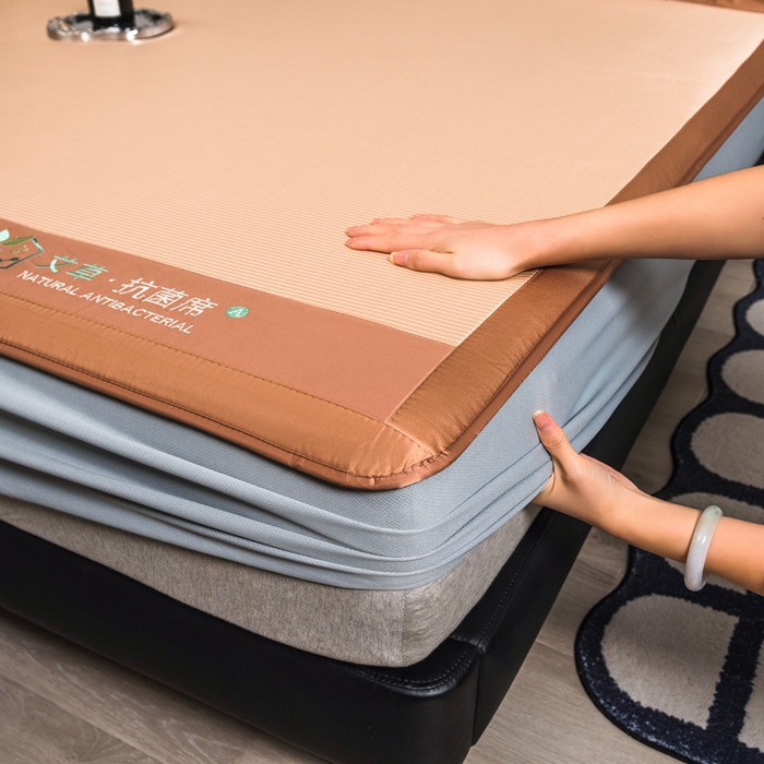 91家纺网 家纺一手货源 找家纺 全季家居 2025新款5A加厚加密艾草碳光席冰丝席 床笠-奶咖