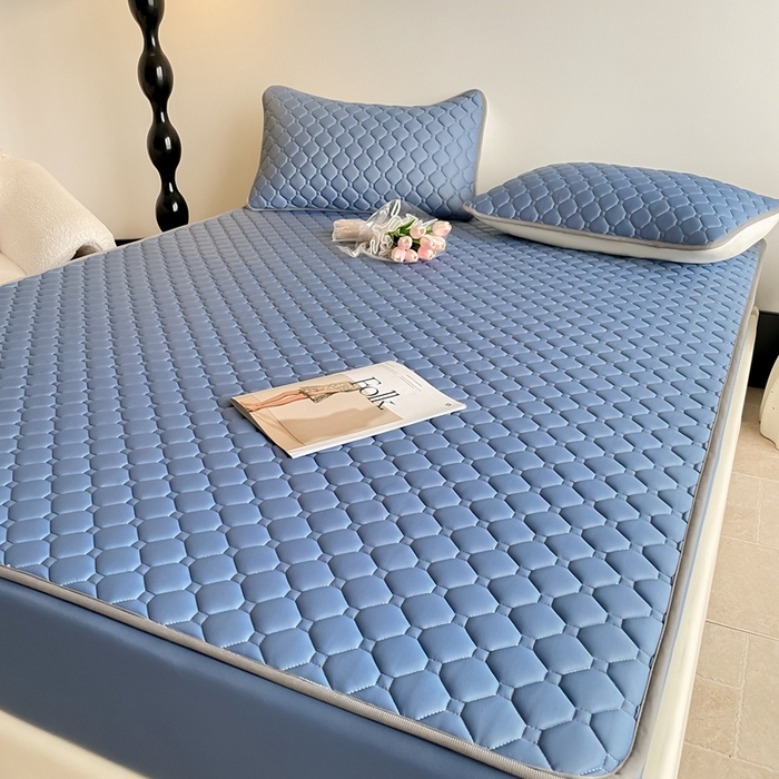 91家纺网 家纺一手货源 找家纺 2025新款加厚乳胶床笠款经典纯色夏被套件 方格-宝蓝