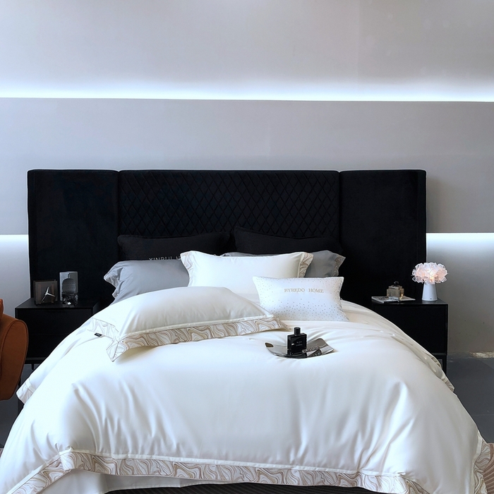 91家纺网 家纺一手货源 找家纺 馨蕊家居 2025新款100s高奢典藏简约全棉系列四件套-棉水漾 水漾-月光白