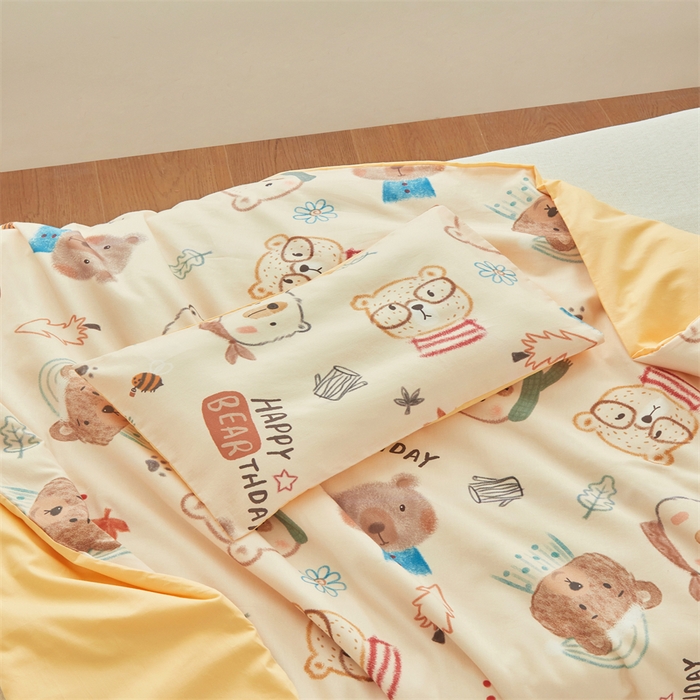 91家纺网 家纺一手货源 找家纺 艾佳宝贝 2025A类儿童全棉多功能单被套可拆式夏被四季被子 憨憨萌熊