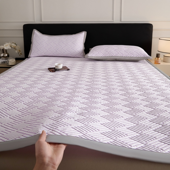 91家纺网 家纺一手货源 找家纺 2025新款韩国外贸爆款加厚PE中分子凉感豆豆软席 时空紫-床席款