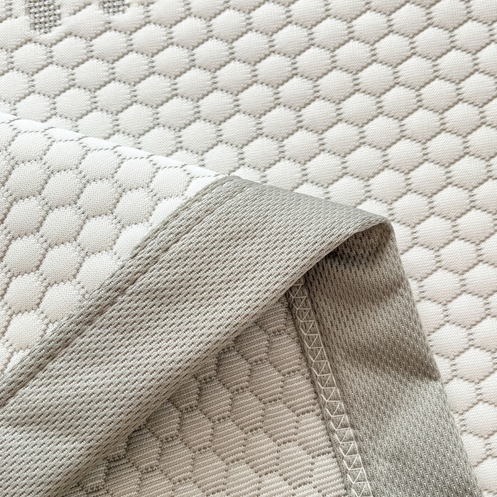 91家纺网 家纺一手货源 找家纺 卡伦2025新款冰丝豆豆凉席床席系列 卡皮巴拉-灰