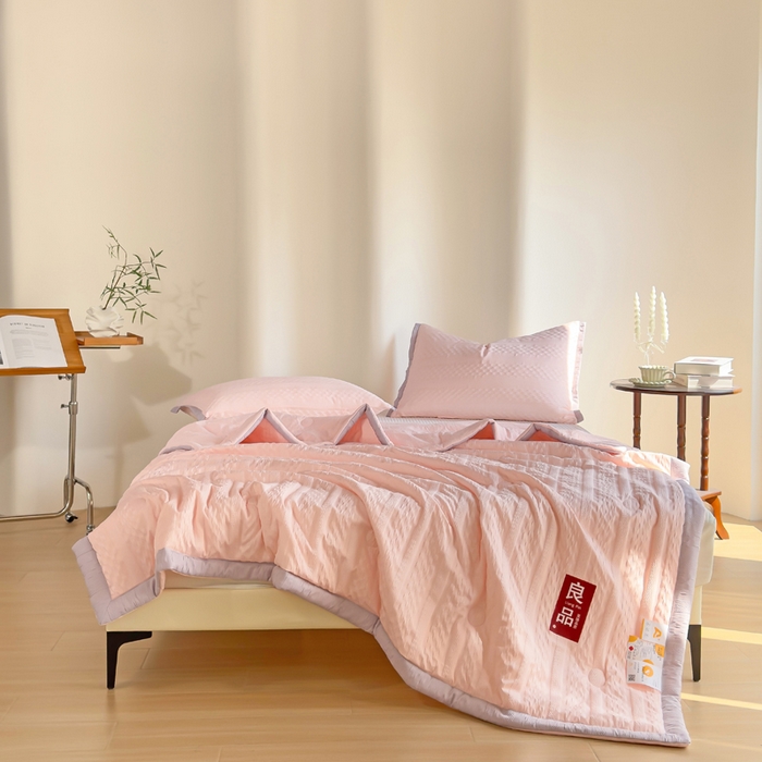 91家纺网 家纺一手货源 找家纺 雨洋家纺 2025新款华夫格提花大豆夏被 粉玉