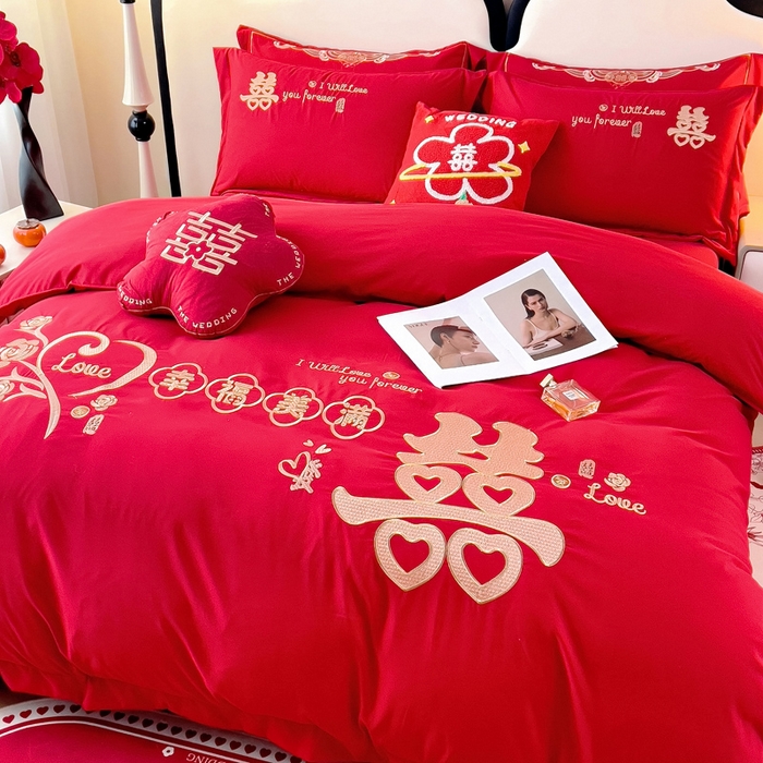 91家纺网 家纺一手货源 找家纺 2025新款100支150克双面长绒棉婚庆绣花四件套 幸福美满