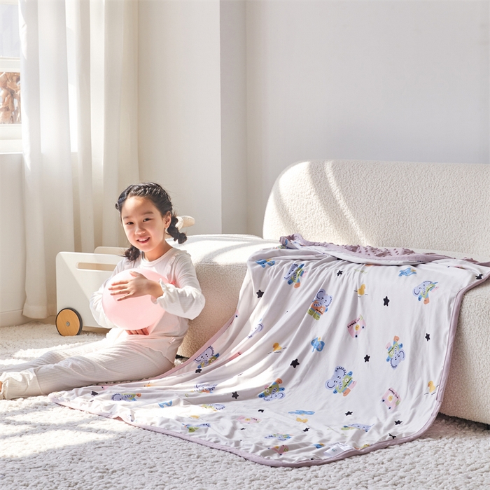 91家纺网 家纺一手货源 找家纺 艾佳宝贝 2025新款A类针织豆豆儿童多功能宿舍午睡安抚盖毯 长鼻子大象-盖毯