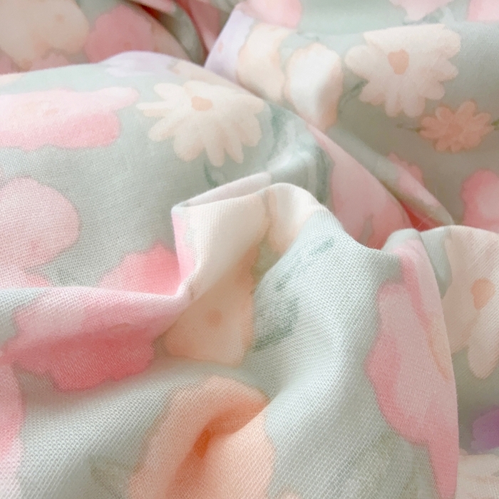 91家纺网 家纺一手货源 找家纺 于果 2025新款全棉双层纱花边款 手捧玫瑰