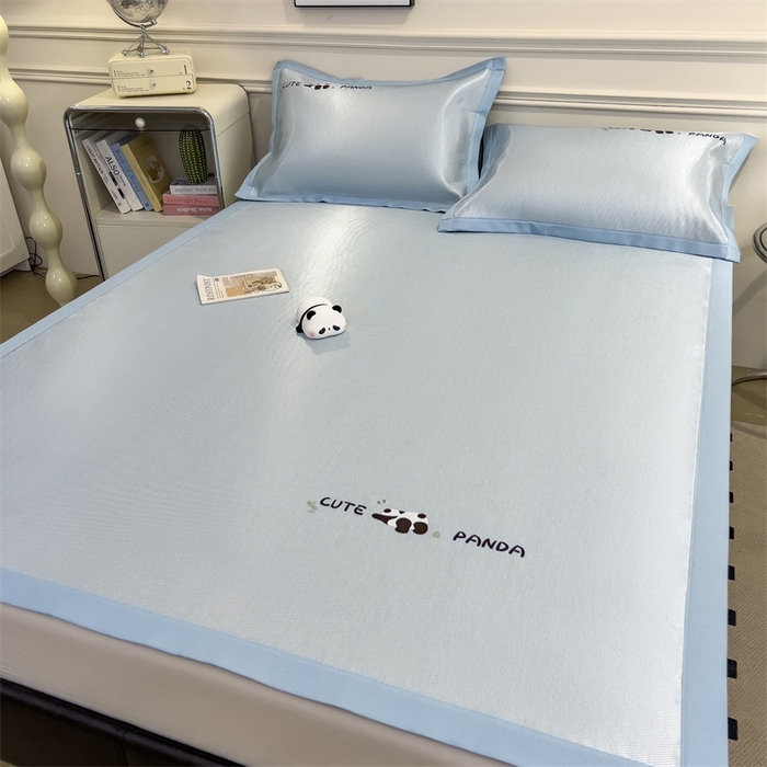 91家纺网 家纺一手货源 找家纺 星座家纺 2025新款600D熊猫烫画冰丝凉席三件套 清凉蓝