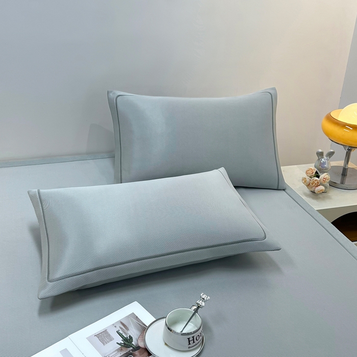 91家纺网 家纺一手货源 找家纺 全季家居 2025新款5A抗菌ICE系列凉感冰丝席 浅灰 床席款