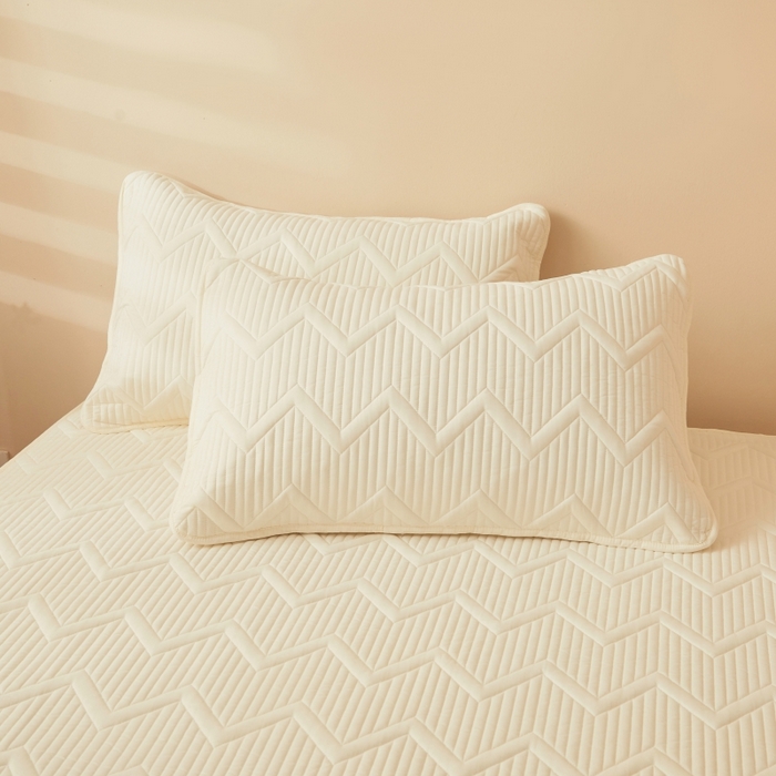 91家纺网 家纺一手货源 找家纺 优眠坊 2025新款亲肤枕套羊绒蛋白-远山 远山-月牙白