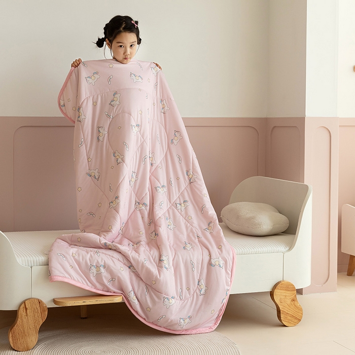 91家纺网 家纺一手货源 找家纺 （总）艾佳宝贝 2025春夏新款A类凉感丝儿童糖果抗菌夏被