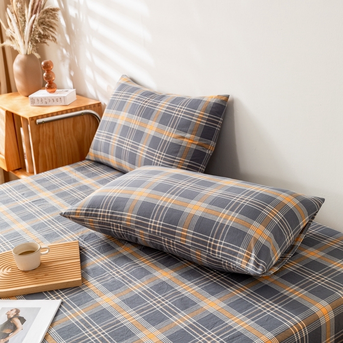 91家纺网 家纺一手货源 找家纺 2025新款A类色织水洗棉单被套 灰桔格