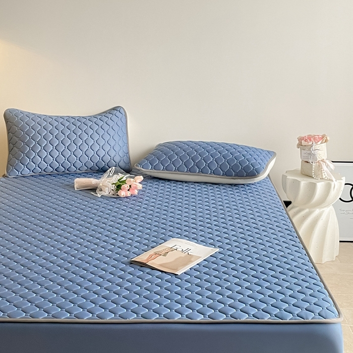 91家纺网 家纺一手货源 找家纺 2025新款加厚乳胶床笠款经典纯色夏被套件 方格-宝蓝