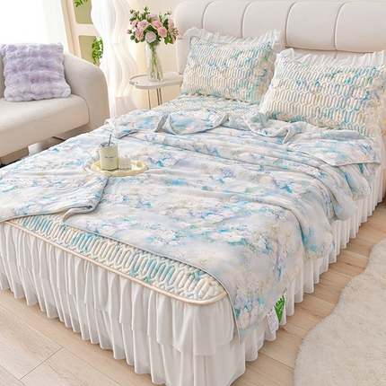 91家纺网 家纺一手货源 找家纺 （总）民新家纺 2025新款凉感丝床裙款乳胶凉席夏被四件套凉席三件套